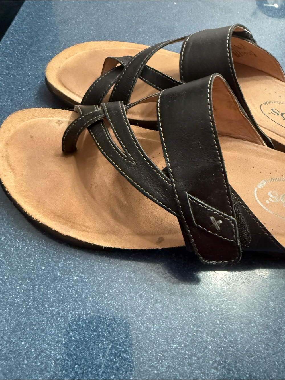 Taos Black Leather Slide Sandals - Picture 2 of 10